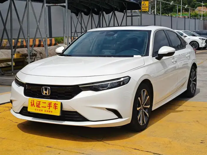 Model Ge 2023 Model 240TURBO CVT Deluxe Edition – фото 1