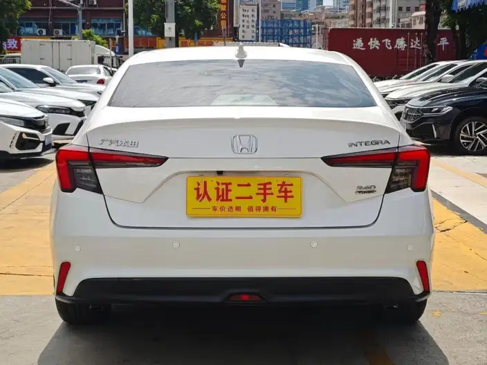 Model Ge 2023 Model 240TURBO CVT Deluxe Edition – фото 4