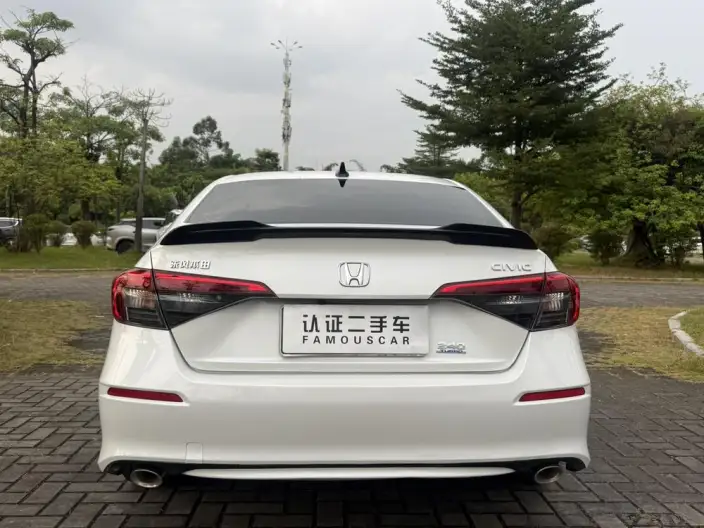 Honda Civic 2022 Model 240TURBO CVT Combustion Edition – фото 5