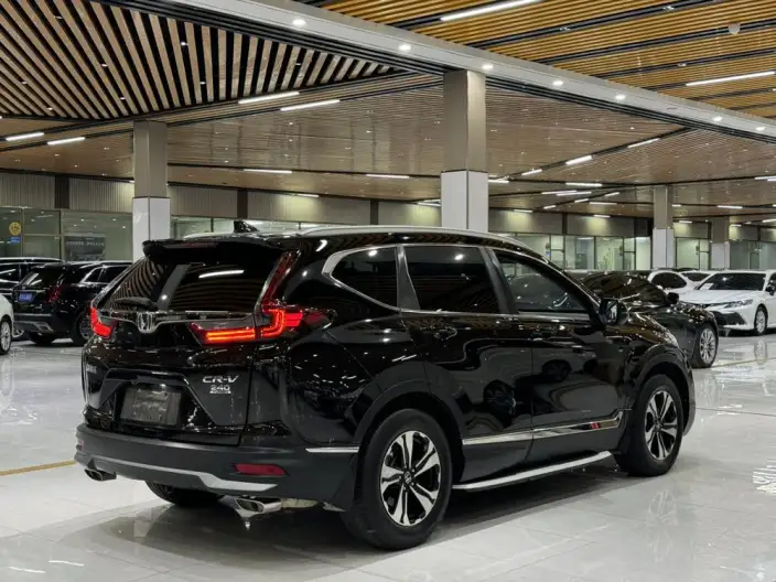 Honda CR-V 2021 Model 240TURBO CVT 2WD Urban Edition – фото 6