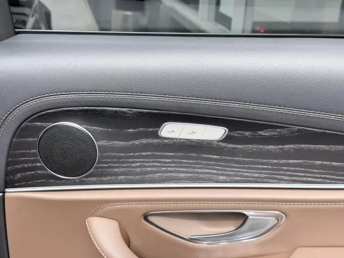 Mercedes-Benz E-Class 2022 Model E 260 L Sports sedan – фото 10