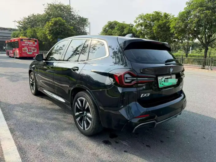 BMW iX3 2021 Model Facelift Leading Model – фото 4