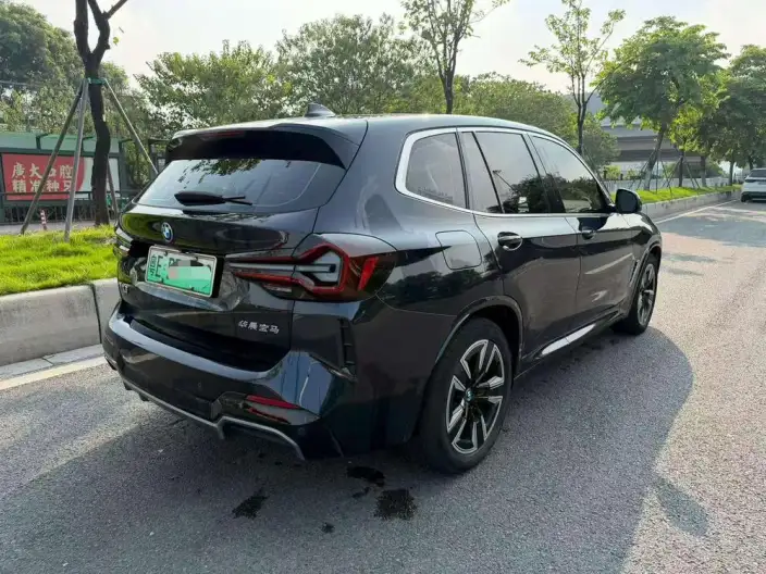 BMW iX3 2021 Model Facelift Leading Model – фото 5