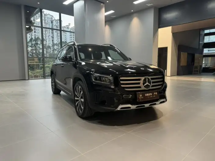 Mercedes-Benz GLB 2025 Model GLB 220 Fashion Model – фото 3