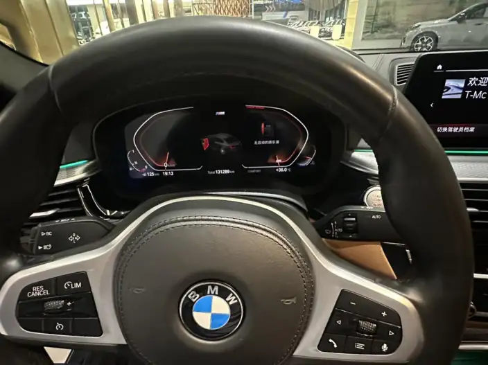 BMW 5 Series Imported 2020 Model 525i M Sports Set – фото 8