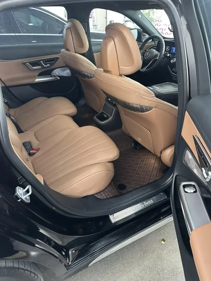 Mercedes-Benz E-Class 2024 Model E 300 L Luxury Model sedan – фото 7