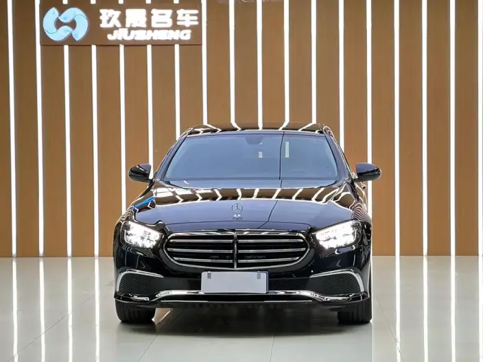 Mercedes-Benz E-Class 2023 Model E 260 L sedan