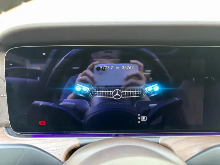 Mercedes-Benz E-Class 2023 Model E 260 L sedan – фото 8