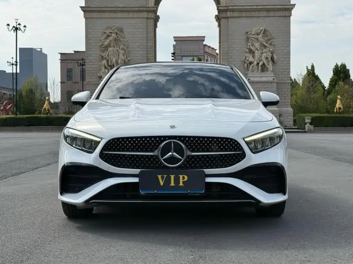Mercedes-Benz A-class 2023 Model A 200 L Sports sedan Fashion Edition