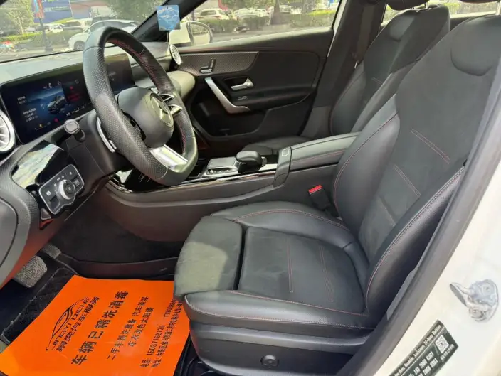 Mercedes-Benz A-class 2023 Model A 200 L Sports sedan Fashion Edition – фото 9