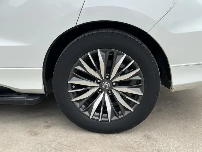 Honda Avancier 2020 Model 370 TURBO 9AT Deluxe Edition – фото 6