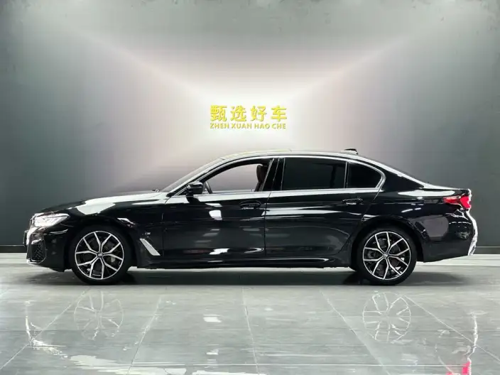 BMW 5 Series 2022 Model Facelift 530Li Exclusive Model M Sports Set – фото 3