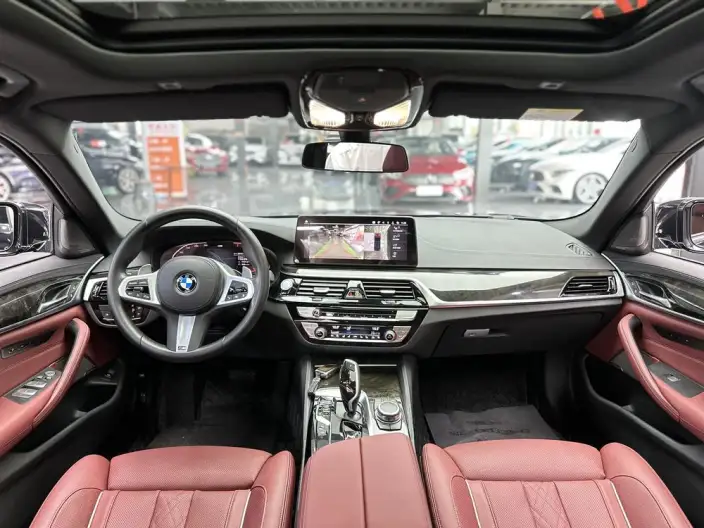 BMW 5 Series 2022 Model Facelift 530Li Exclusive Model M Sports Set – фото 5