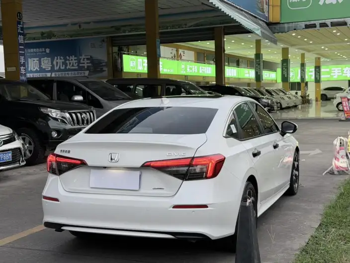 Honda Civic 2022 Model 240TURBO CVT Power Control Edition – фото 6