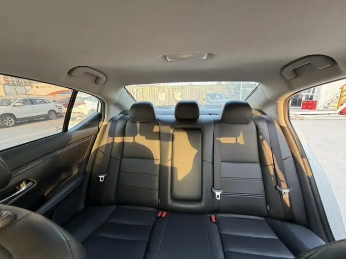 Nissan Sylphy 2023 Model 1.6L CVT Yuexiang Edition – фото 8