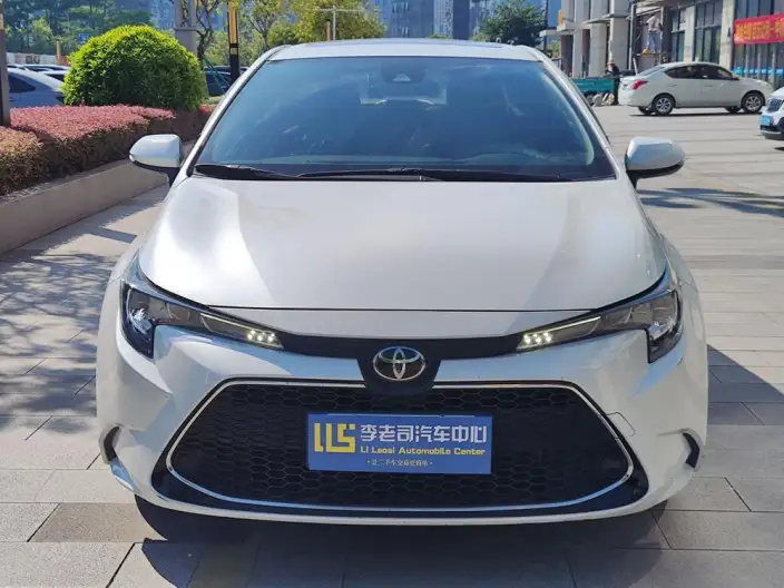 Toyota Levin 2021 Model 185T CVT Deluxe Edition – фото 2