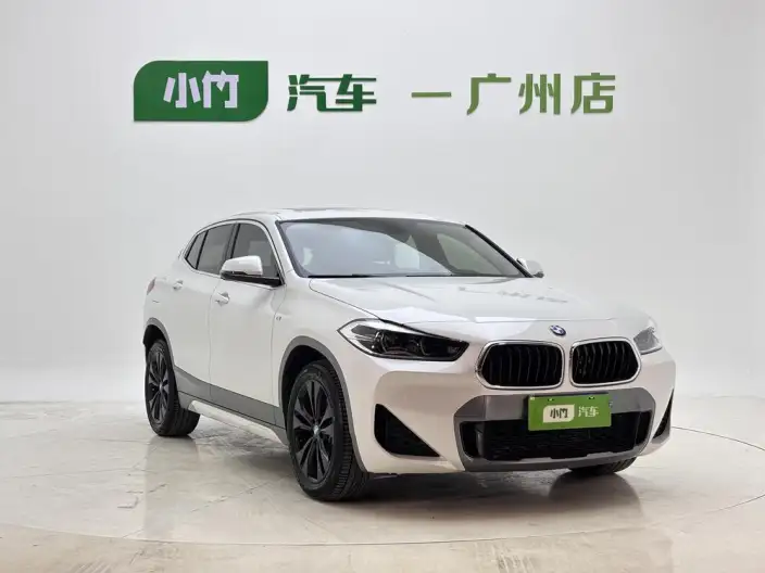 BMW X2 2021 Model sDrive20i M Off-road Set – фото 3