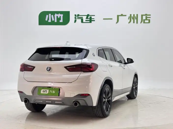 BMW X2 2021 Model sDrive20i M Off-road Set – фото 7