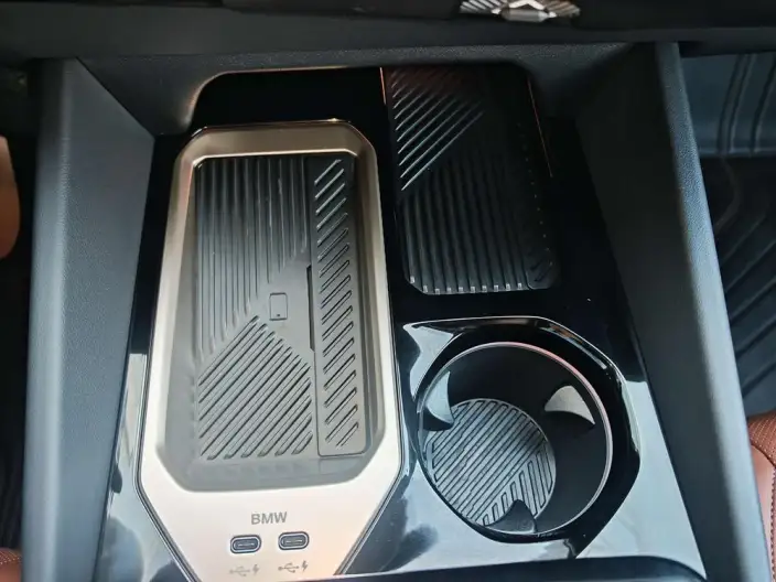 BMW 5 Series 2025 Model 530Li Exclusive Model M Sports Set – фото 8