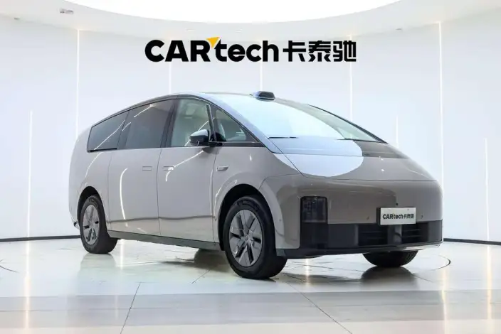 Li Auto MEGA 2024 Model Ultra Edition – фото 3
