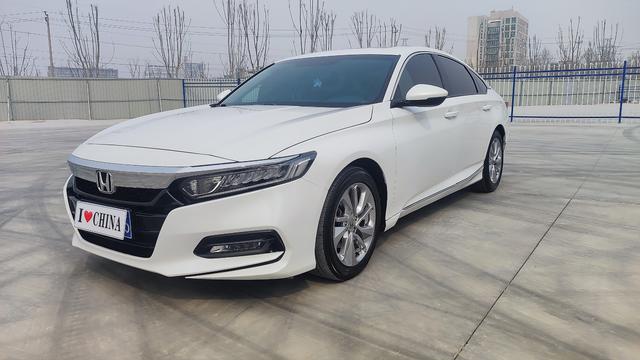 Honda Accord 2018 260TURBO Elite China V – фото 1