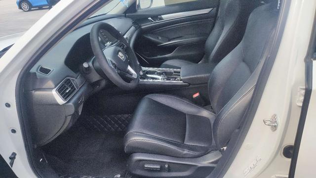 Honda Accord 2018 260TURBO Elite China V – фото 8