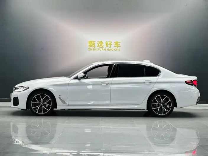 BMW 5 Series 2022 Model 530Li Exclusive Model M Sports Set – фото 3