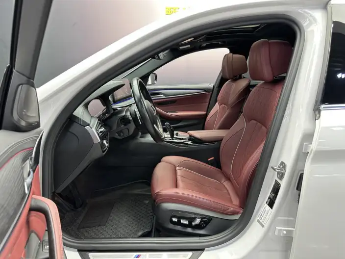 BMW 5 Series 2022 Model 530Li Exclusive Model M Sports Set – фото 8