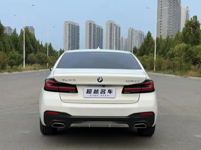 BMW 5 Series 2022 Model Facelift II 525Li M Sports Set – фото 5