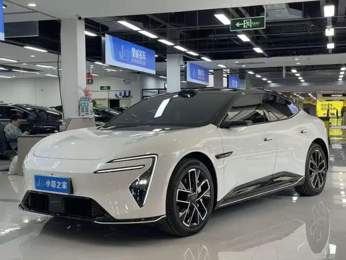 Avita 06 2025 Model Ultra 4WD EV Edition – фото 1
