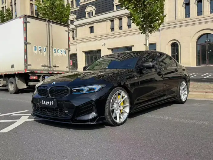 BMW 3 Series 2025 Model 325Li M Sports Set – фото 1