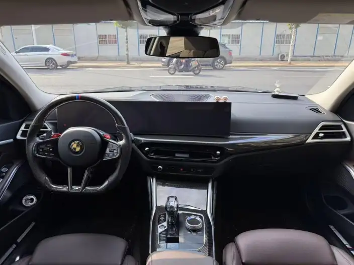 BMW 3 Series 2025 Model 325Li M Sports Set – фото 10