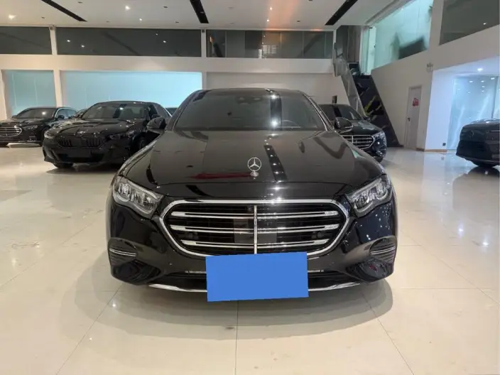 Mercedes-Benz E-Class PHEV 2024 Model E 350 e L sedan