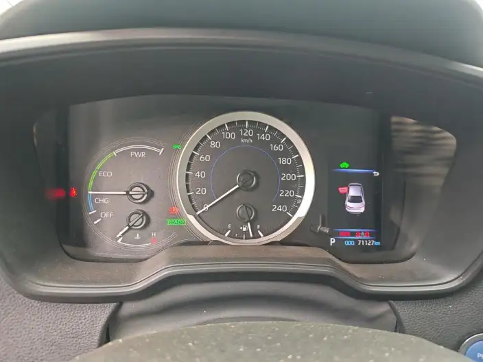 Toyota Levin 2022 Model Hybrid 1.8H E-CVT Sports Edition – фото 6