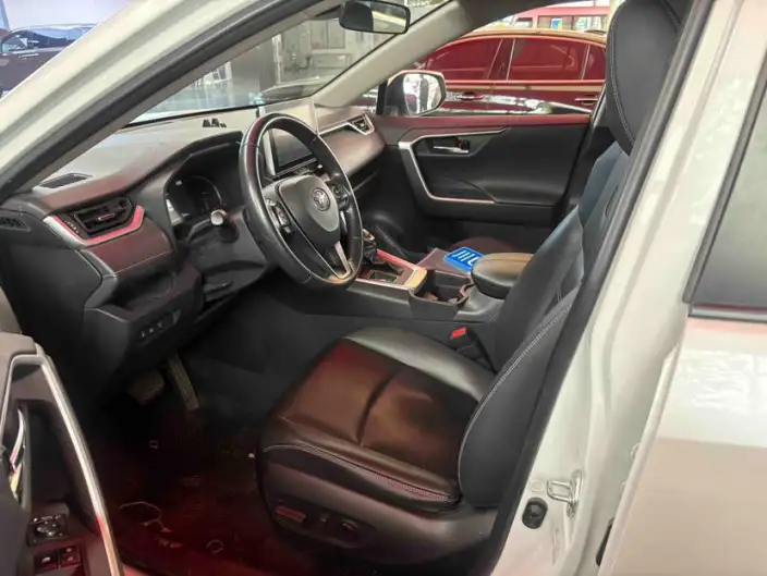 Toyota RAV4 2022 Model 2.0L CVT 2WD Fashion edition – фото 8