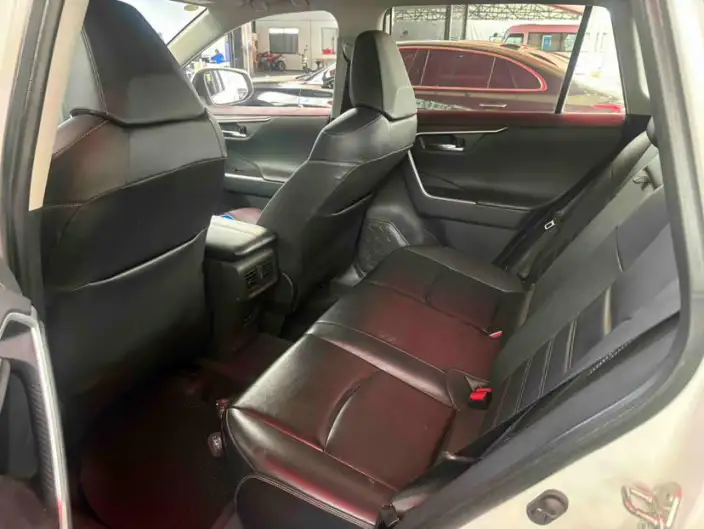 Toyota RAV4 2022 Model 2.0L CVT 2WD Fashion edition – фото 9