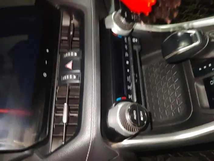 Toyota Wildlander 2023 Model 2.0L 4WD Luxury PLUS Edition – фото 8