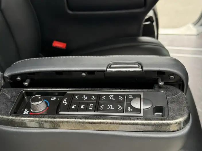 Toyota Sienna 2021 Model 2.5L Hybrid Comfort Edition – фото 8