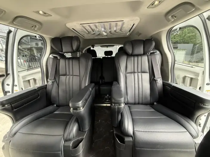 Toyota Sienna 2021 Model 2.5L Hybrid Comfort Edition – фото 10