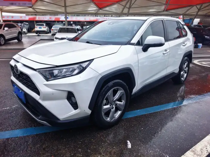 Toyota RAV4 2022 Model 2.0L CVT 2WD Fashion edition – фото 1