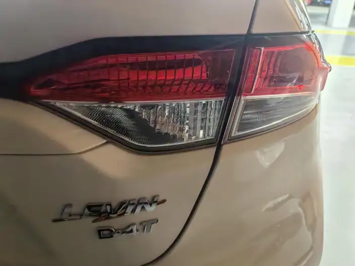 Toyota Levin 2022 Model 185T CVT Deluxe Edition – фото 6