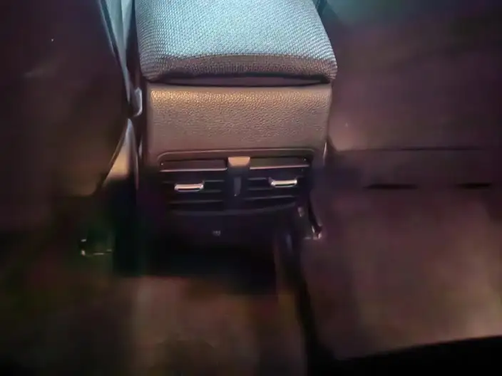 Toyota Levin 2022 Model 185T CVT Deluxe Edition – фото 9