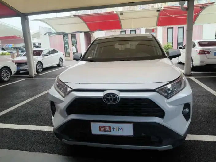 Toyota RAV4 2022 Model 2.0L CVT 2WD Fashion edition – фото 2