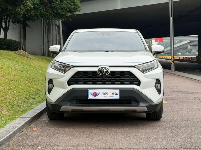 Toyota RAV4 2021 Model 2.0L CVT 2WD Fashion Plus Edition – фото 2