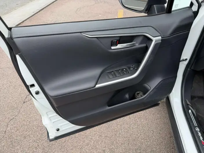 Toyota RAV4 2021 Model 2.0L CVT 2WD Fashion Plus Edition – фото 6