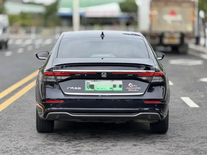 Honda Accord PHEV 2023 Model e:PHEV Ultimate Edition – фото 5