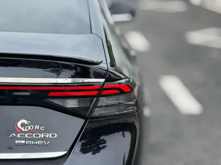 Honda Accord PHEV 2023 Model e:PHEV Ultimate Edition – фото 8