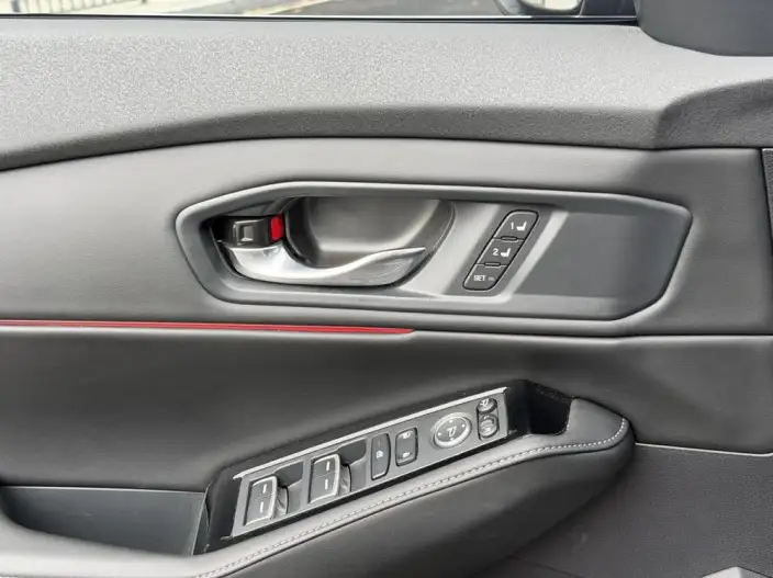 Honda Accord PHEV 2023 Model e:PHEV Ultimate Edition – фото 9