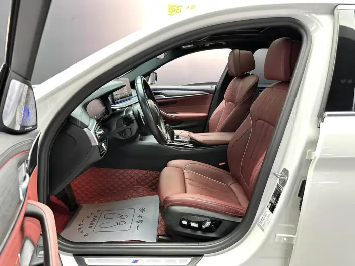 BMW 5 Series 2022 Model 530Li Exclusive Model M Sports Set – фото 7