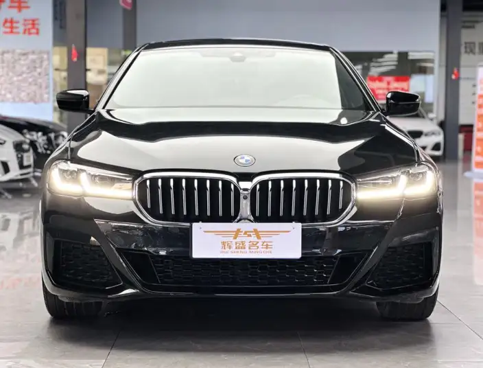 BMW 5 Series 2022 Model Facelift 530Li Exclusive Model M Sports Set – фото 2
